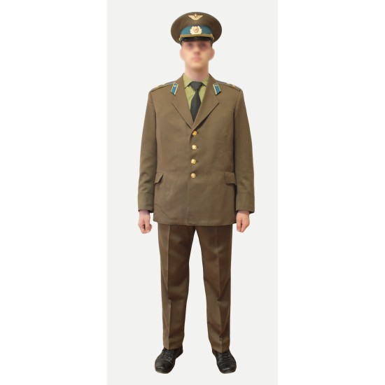 Sowjetische Luftfahrtuniform des Offiziers der russischen Luftwaffe