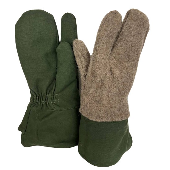 Soviet Union green mittens Red army mittens Warm winter mittens Military surplus gloves USSR woolen gloves