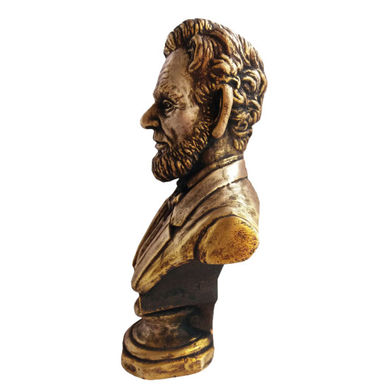 Bronze bust of the 16th president of the United States Abraham Lincoln