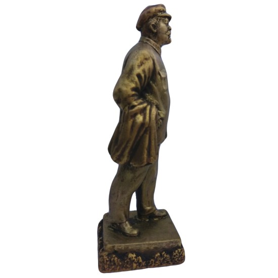 Bronze bust of Soviet revolutionary Vladimir Lenin