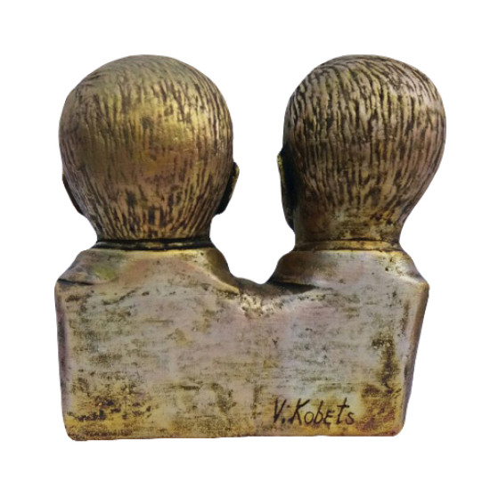 Busto de bronce del Pacto Molotov-Ribbentrop Busto de bronce del Pacto Molotov-Ribbentrop