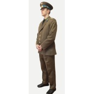 Officier de l'armée de l'air russe, uniforme de l'aviation soviétique