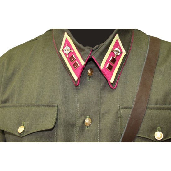 Sowjetische Armee Infanterie Leutnant Russische Khaki Uniform