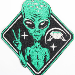 Space Alien Embroidery Area 51 Invader Parche cosido en la manga