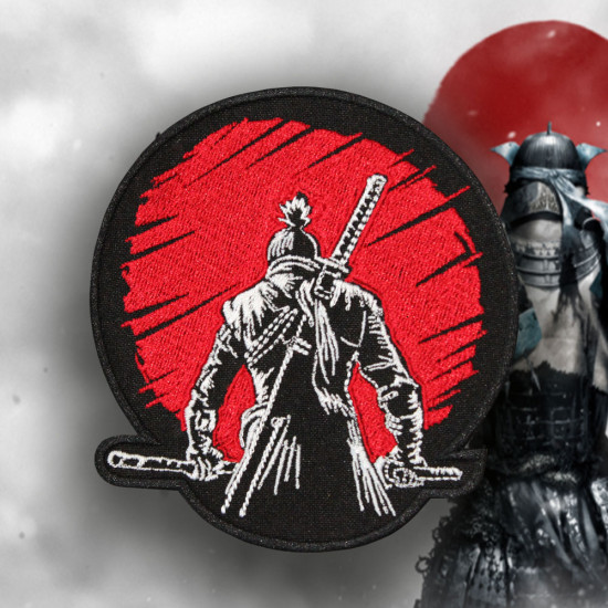 Sekiro: Shadows Die Twice ricamo Samurai ricamato gioco Patch Iron-on / Velcro Sekiro: Shadows Die Twice ricamo Samurai ricamato gioco Patch Iron-on / Velcro