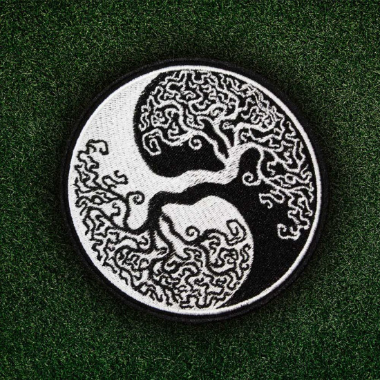 YGGDRASIL'S embroidery World Tree Norse Iron-on/Velcro Patch