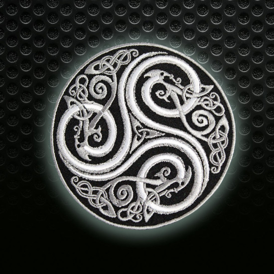 Ornamento celtico fatto a mano cucito / toppa con nodo fatto a mano con ferro da stiro # 7