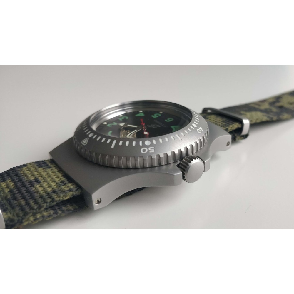 hunter wrist watch
