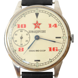 Soviet MOLNIJA Commanders wrist watch 18 Jewels "Lightning" watch