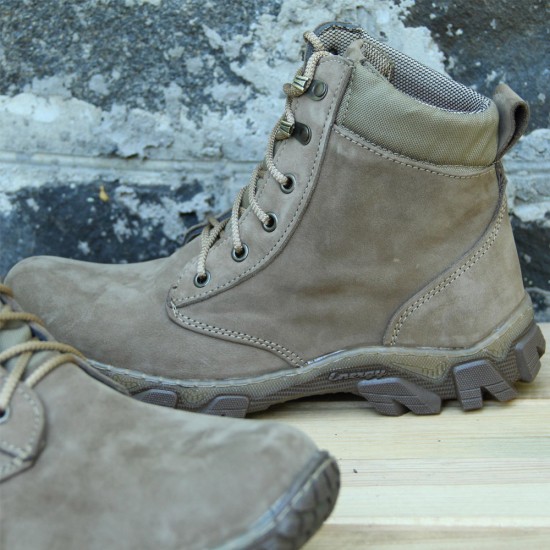 Bottes tactiques d'assaut "ARMOS" Chaussures militaires de l'armée russe Bottes de travail en cuir pour l'extérieur