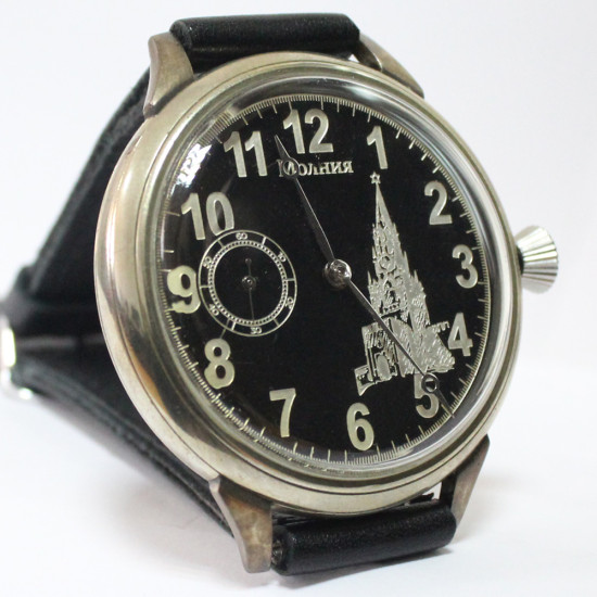 モスクワ・クレムリンとロシアの腕時計モリニャ