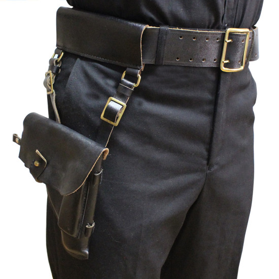 Ceinture militaire en cuir noir d'officiers de l'armée soviétique WW2 Ceinture de champ militaire vintage