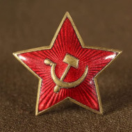 Insigne de chapeau soviétique RED STAR en laiton et émail Insigne RKKA