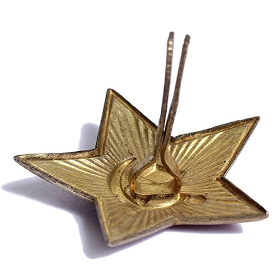 Sombrero de latón y esmalte RED STAR soviético Insignia RKKA Badge