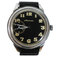 Cadran noir Montre-bracelet mécanique classique soviétique MOLNIJA