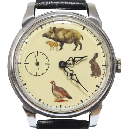 Molniya Hunters montre-bracelet soviétique vintage avec des animaux