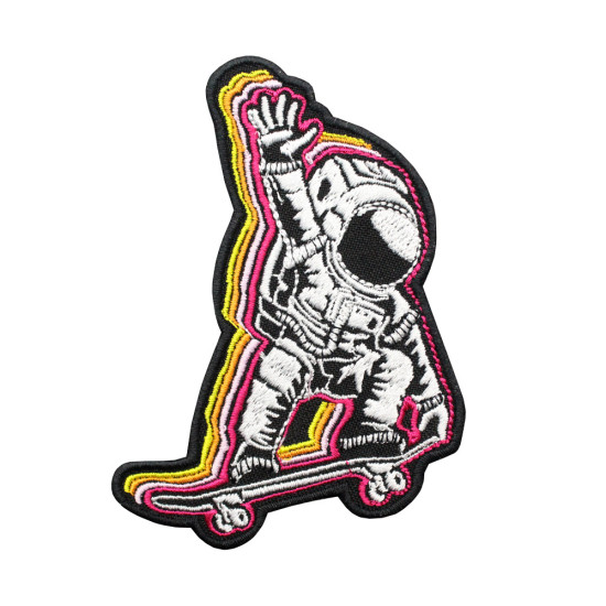 Spaceman on Skateboard brodé thermocollant / patch à manches velcro