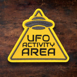 Toppa termoadesiva / velcro ricamata nell'area attività UFO