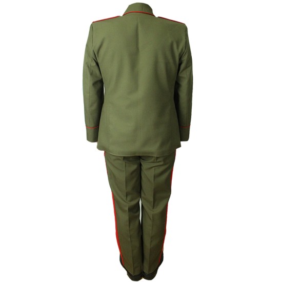 Sowjetischer Offizier Militäruniform Khaki-Jacke und Hose der UdSSR Russische Alltagsuniform