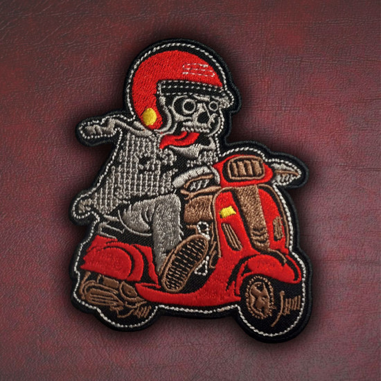 Verrückter Totenkopf auf Motorrad gesticktes Eisen auf Patch Biker Klettverschluss Geschenk