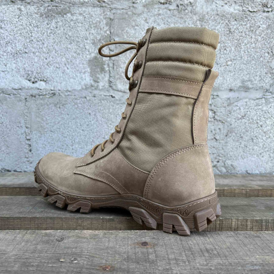 Beige Mesh-Stiefel „Sprint“ des ukrainischen Militärs. Taktisches Airsoft-Wüstenschuhwerk. Leichte Sommerstiefel. Strapazierfähige Wander- und Arbeitsstiefel für Herren