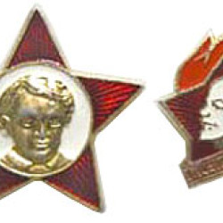 2 Soviet badges with Vladimir Lenin