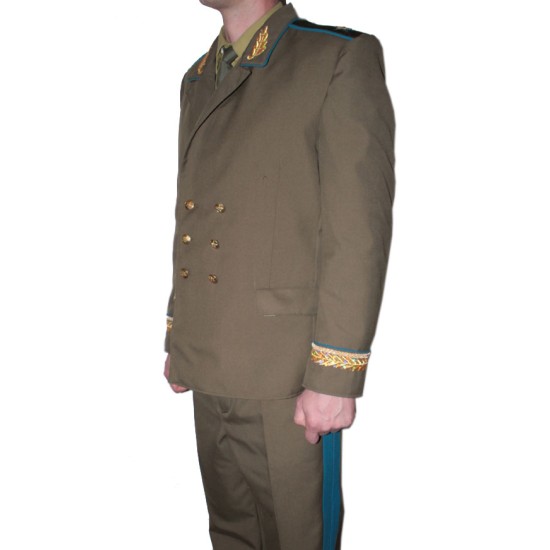 URSS généraux de l'armée de l'air uniforme tous les jours avec un chapeau kaki