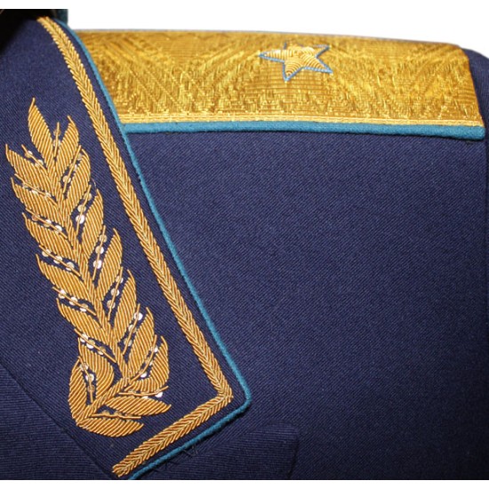 Véritable uniforme soviétique vigueur Air Generals avec chapeau