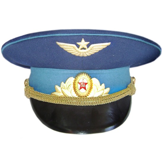 Oficial de la fuerza aérea de Rusia uniforme azul