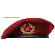 Gorra marrón militar de  de la boina