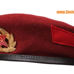 Gorra marrón militar de  de la boina