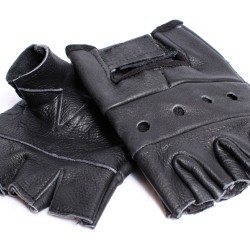 Military Gloves of Special Forces