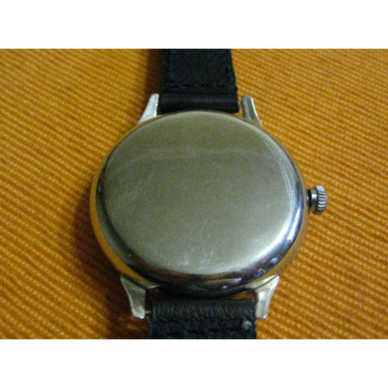 Soviet Commanders wrist watch MOLNIJA 18 Jewels