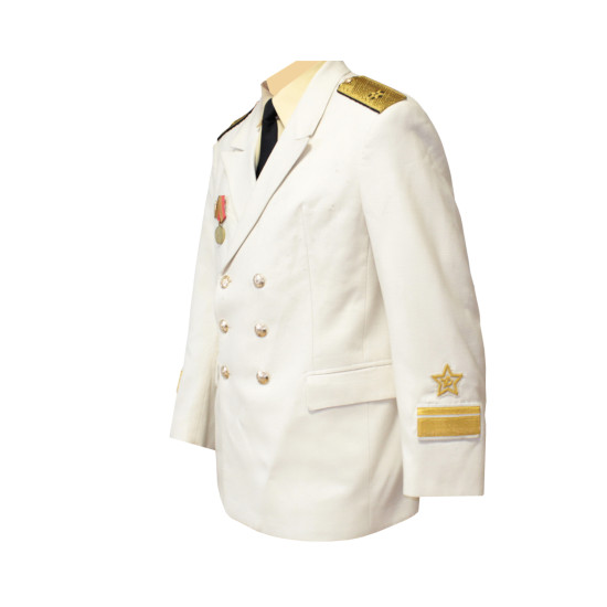 Manteau de parade de la flotte navale de l'amiral blanc avec des chemises