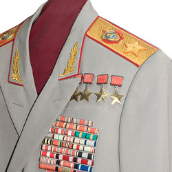 épaulettes de la parade soviétique du maréchal soviétique