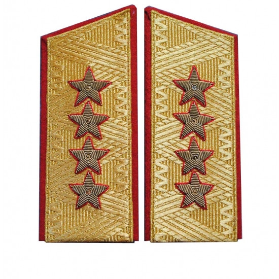 Spallacci della parata generale sovietica Spalline dell'esercito fino al 1974