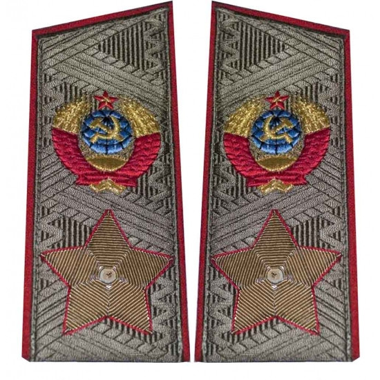 quotidiana delle spalline della spalla di USSR dell'uniforme del maresciallo sovietic