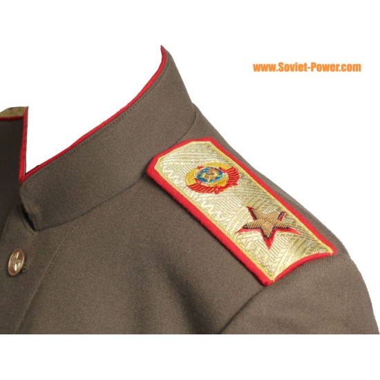 Marescialli di giacca russo militare dell'Unione Sovietica