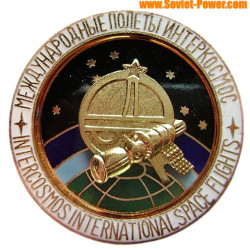 SPACE BADGE Intercosmos international space flights