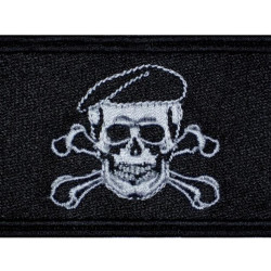 Marcar Skull In A Beret Juego militar Airsoft Iron-on Patch # 1