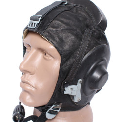 Casco volador de cuero de verano para piloto soviético