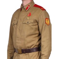 Soldado de ejército ruso militar campo uniforme