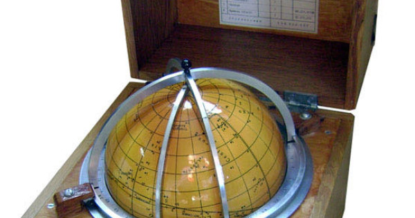 デュレボ ソ連 ロシア ソビエト　磁器置物 時代品　唐物 デュレボ ソ連 ロシア ソビエト 磁器置物 時代品 唐物 - メルカリ