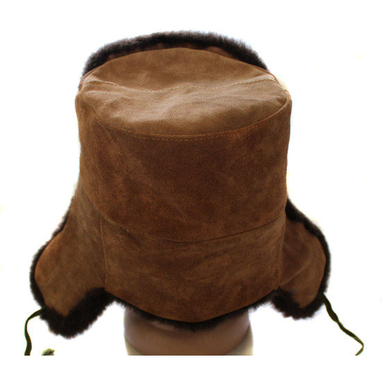 Cappello invernale ushanka di pelliccia marrone scuro sovietico con pelle scamosciata