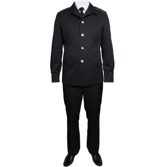 Uniforme militar negro de la marina de guerra rusa de suboficial