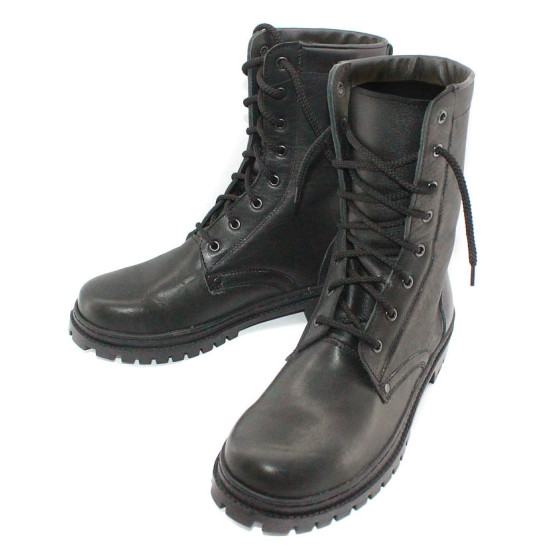 Hohe Airsoft-Stiefel aus schwarzem Leder