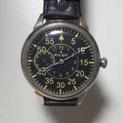 Black dial Pilot Molnija transparent mechanical Soviet wristwatch Lightning