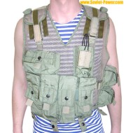 ウクライナ陸軍特別ASSAULT VEST "NET"