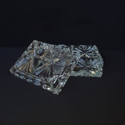 Czech crystal plate for butter or candy