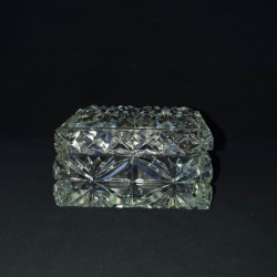 Czech crystal plate for butter or candy